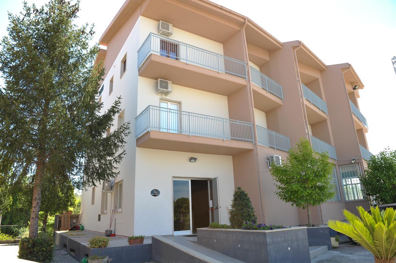 Albergo " Il Gattopardo" Di Esposito Carmela & C Sas Sant'Arcangelo  Exterior foto